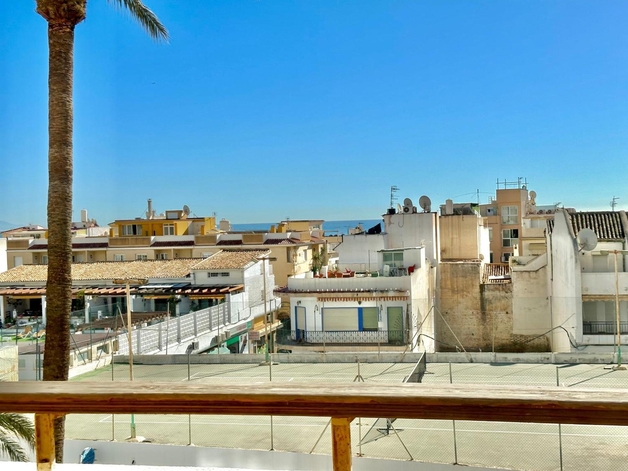 Gorgeous Apartment At The Sea In La Carihuela! Torremolinos Bagian luar foto