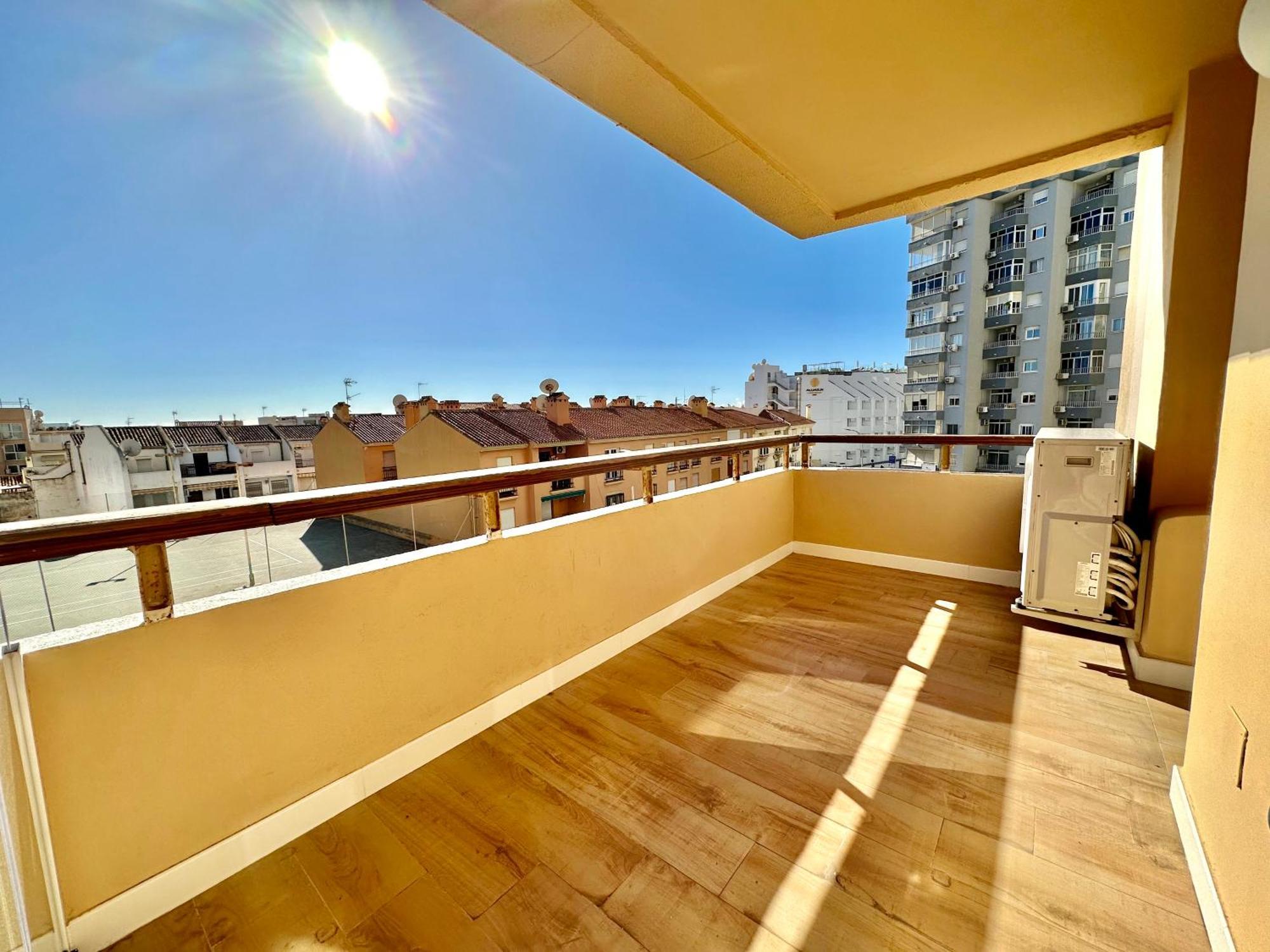 Gorgeous Apartment At The Sea In La Carihuela! Torremolinos Bagian luar foto