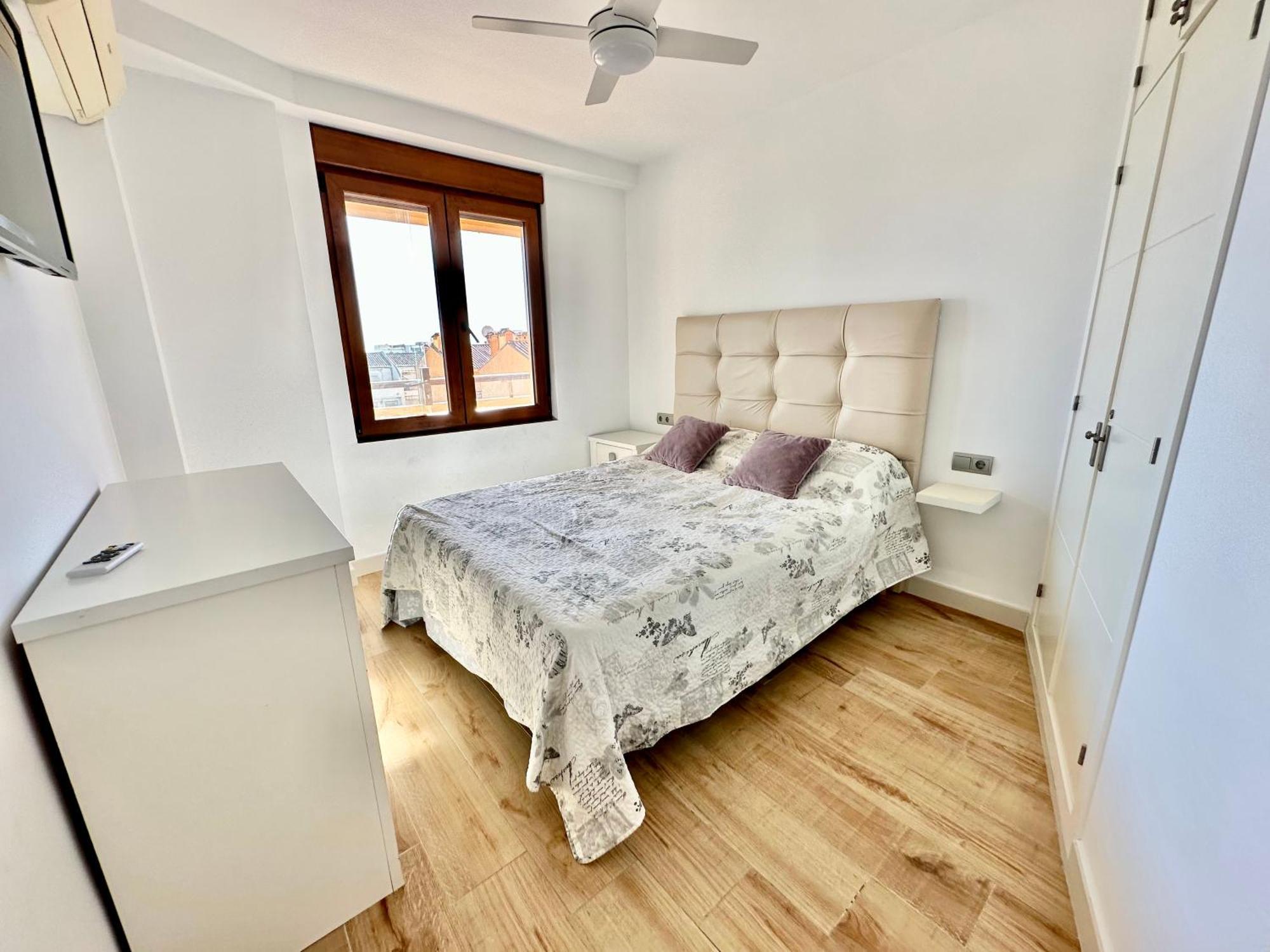 Gorgeous Apartment At The Sea In La Carihuela! Torremolinos Bagian luar foto